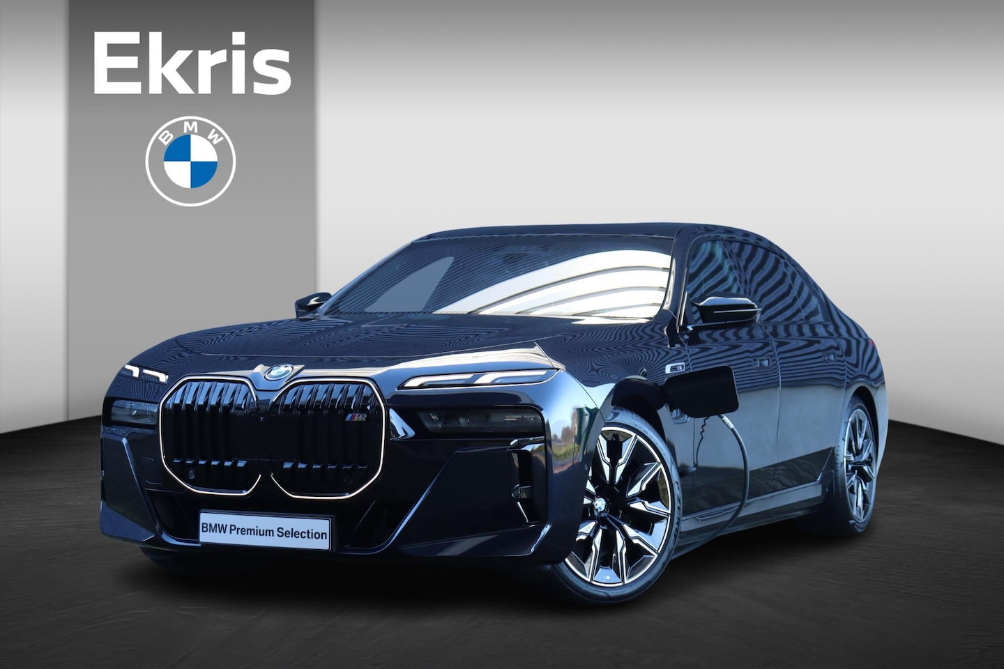 BMW 7-serie - M760e xDrive | High Executive | M Performance Pack | Trekhaak | Executive Drive Pro | Inno - AutoWereld.nl