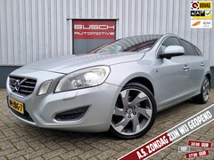 Volvo V60 - 2.0 T5 Ocean Race | AUTOMAAT | 240 PK | TREKHAAK |