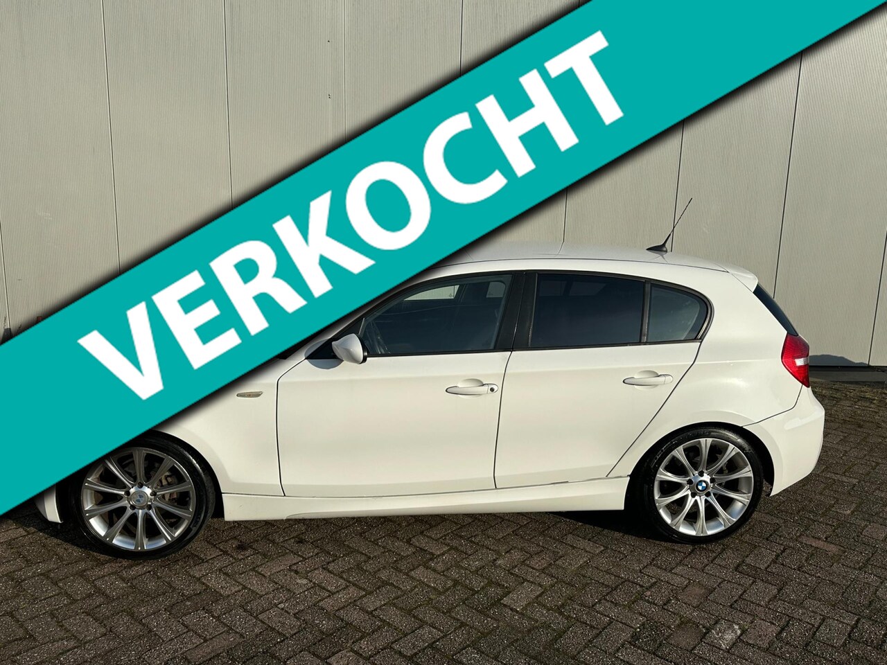 BMW 1-serie - 116i 116i - AutoWereld.nl