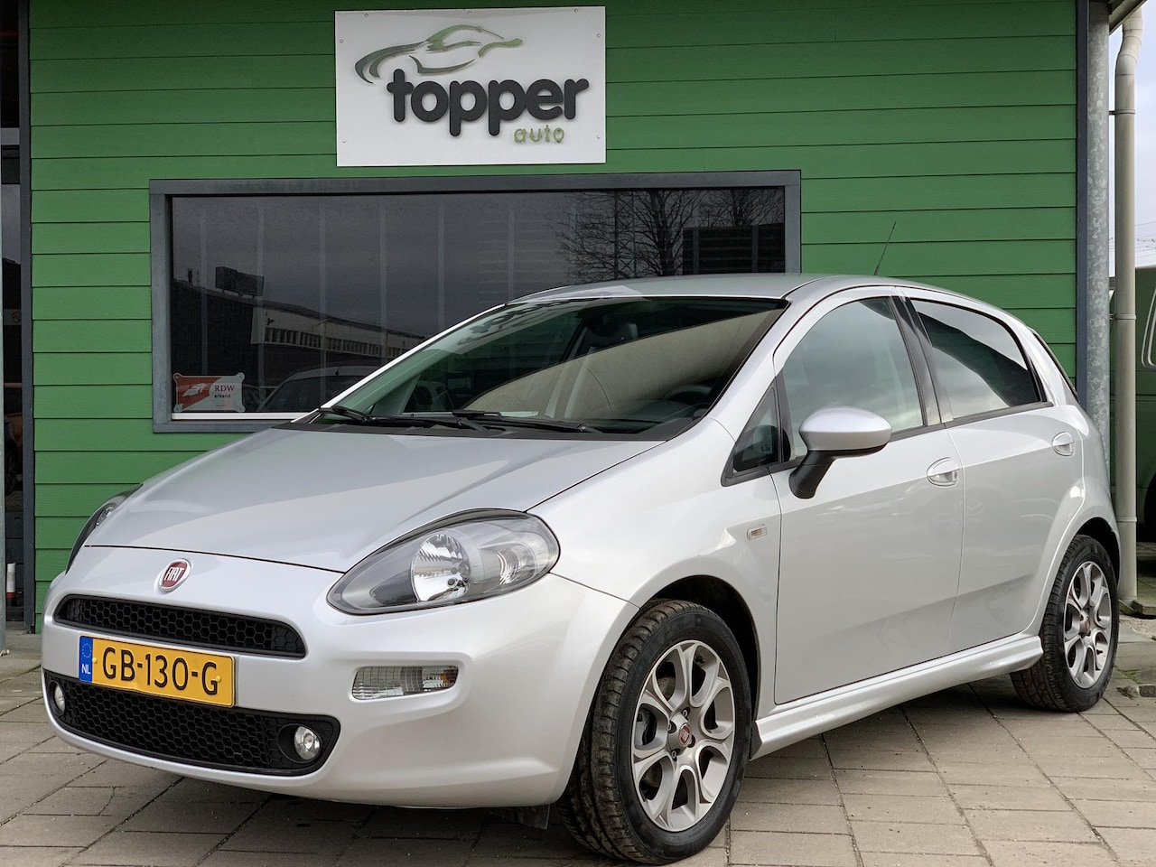 Fiat Punto Evo - 0.9 TwinAir Lounge | Met Nieuwe APK | CruiseControl | Clima | - AutoWereld.nl