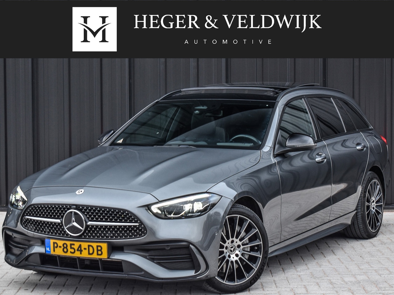 Mercedes-Benz C-klasse Estate - 300 e AMG LINE | PANORAMADAK | AMBIANCE INTERIEUR | NIGHT PACK | LED | CAMERA | BLIS | TRE - AutoWereld.nl