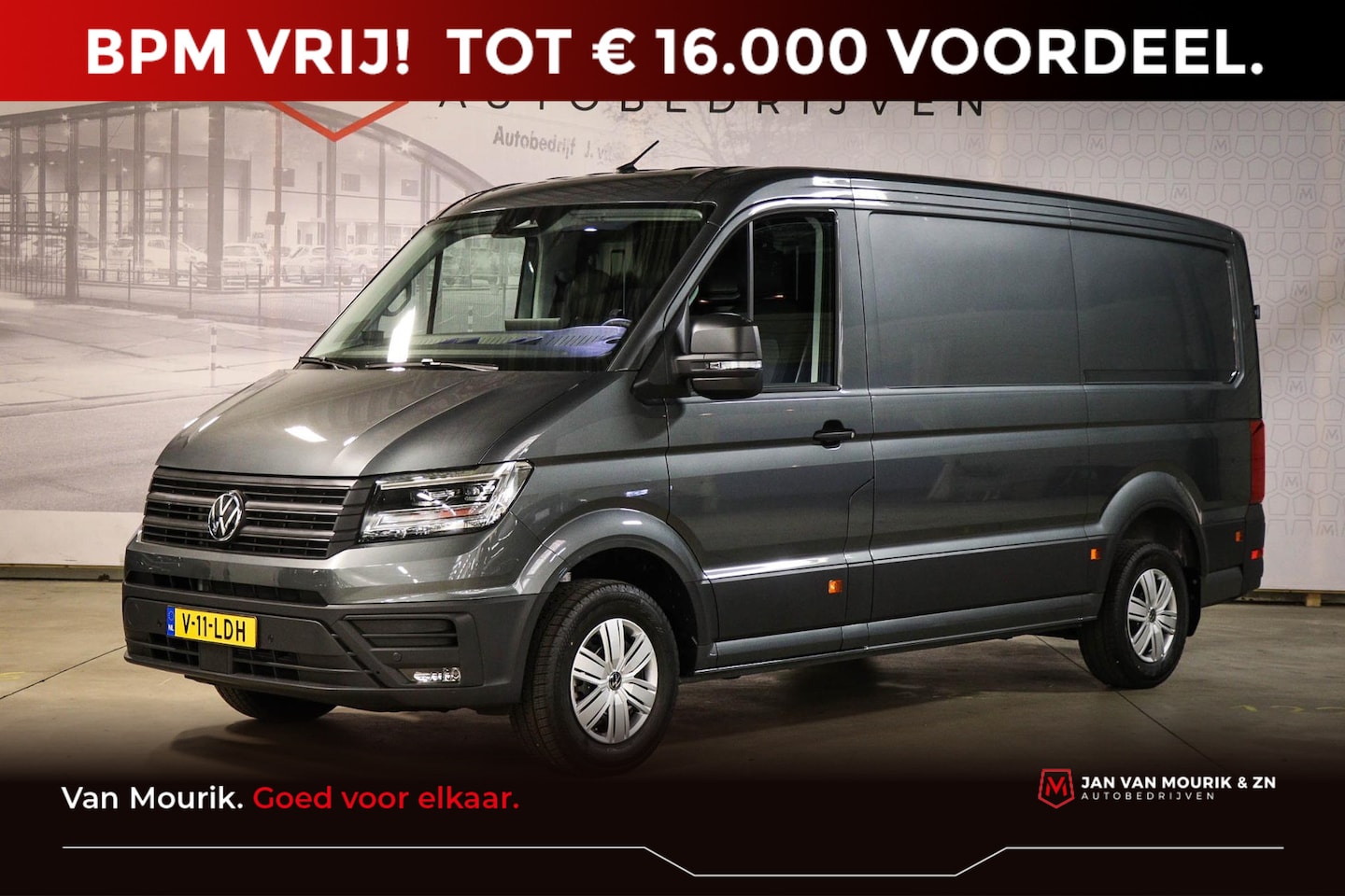 Volkswagen Crafter - 35 2.0 TDI L3H2 Trendline | ERGO COMFORT | LED | CLIMA | DAB | CAMERA | STOELVERWARMING - AutoWereld.nl