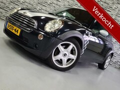 MINI Cooper - 1.6 *Harman Kardon*Leder*PDC*Nieuwe APK