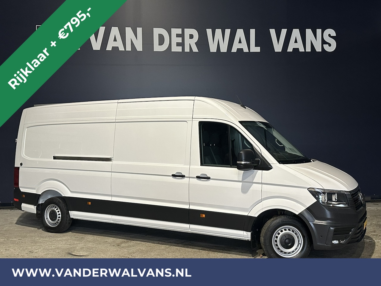 Volkswagen Crafter - 2.0 TDI Automaat L4H3 L3H2 RIJKLAAR Euro6 Airco | Navigatie | Cruisecontrol | Camera apple - AutoWereld.nl