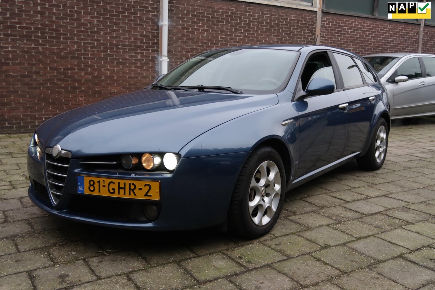 Alfa Romeo 159 Sportwagon - 1.9 JTS Elegante 1.9 JTS Elegante, Climate+Cruise Control, LM velgen Lederen bekleding. - AutoWereld.nl