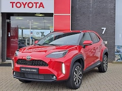 Toyota Yaris Cross - 1.5 Hybrid 115 First Edition NIEUW DIRECT LEVERBAAR BLIND SPOT STOEL/ STUURVERWARMING PARK