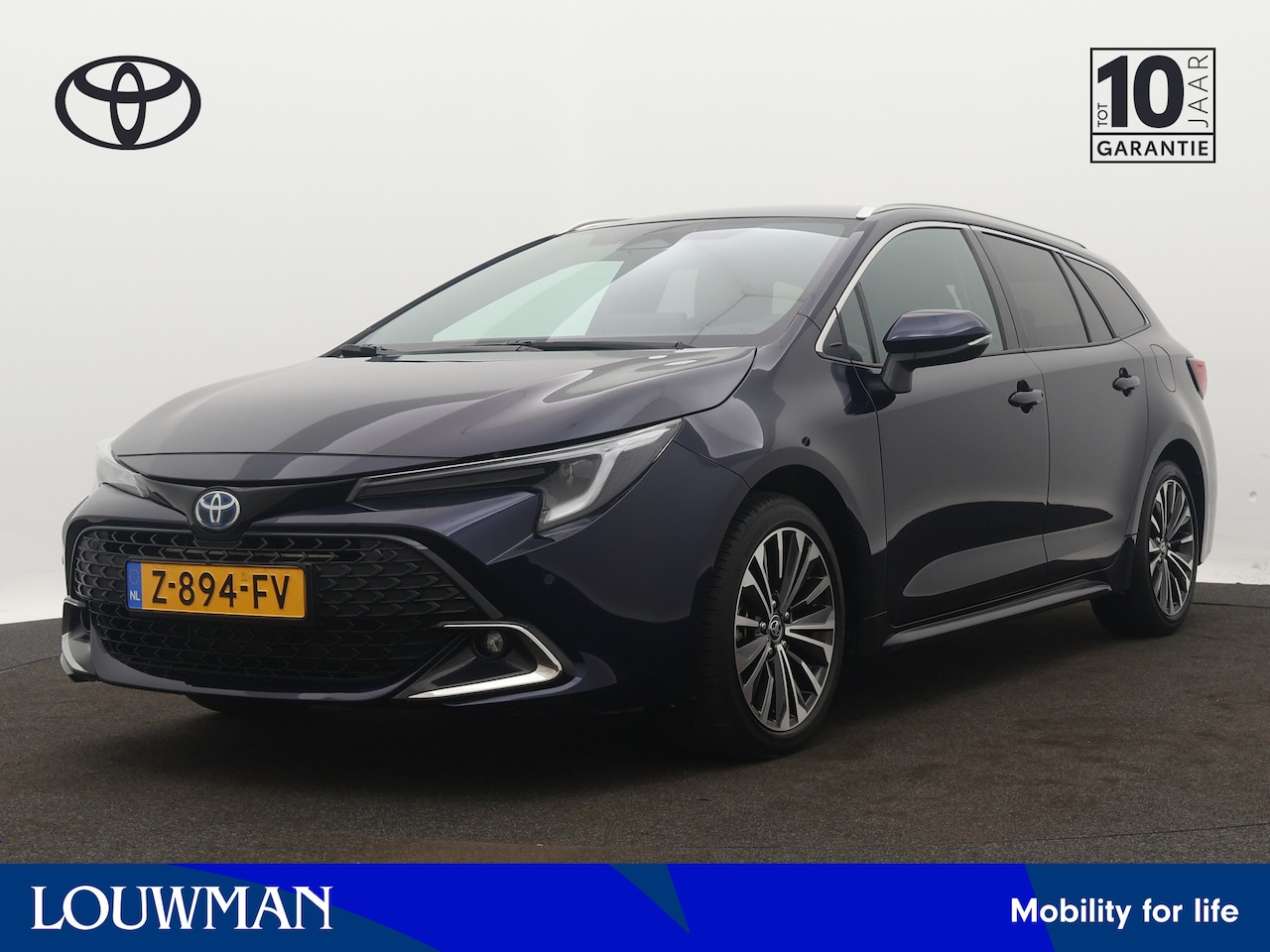 Toyota Corolla Touring Sports - Hybrid 140 Dynamic | Parkeersensoren | LM velgen | Climate Control | Stoelverwarming | Dra - AutoWereld.nl