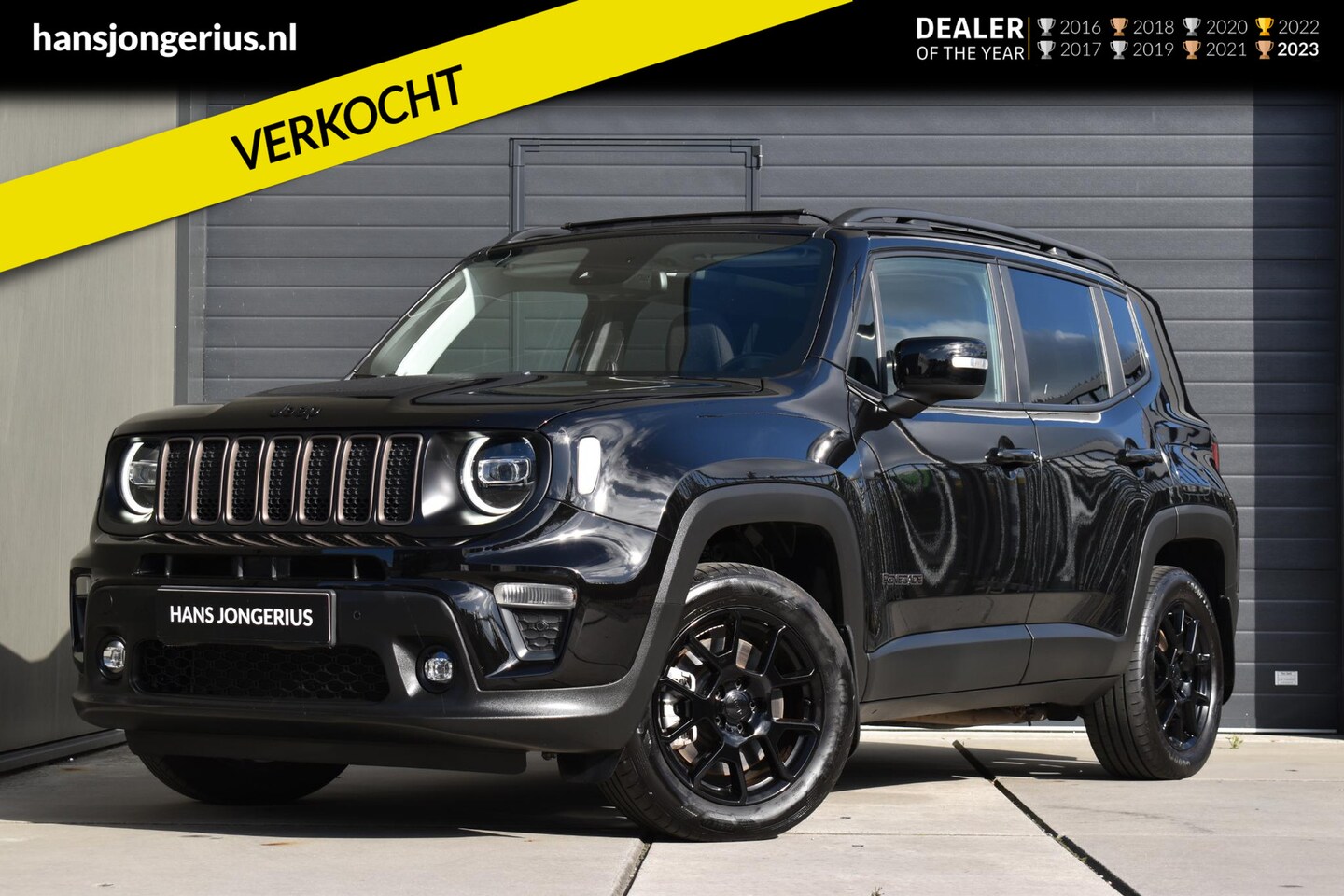 Jeep Renegade - 4xe 240 Plug-in Hybrid Electric Upland | TREKHAAK | STUUR/STOELVERWARMING | NAVI | SCHUIF/ - AutoWereld.nl