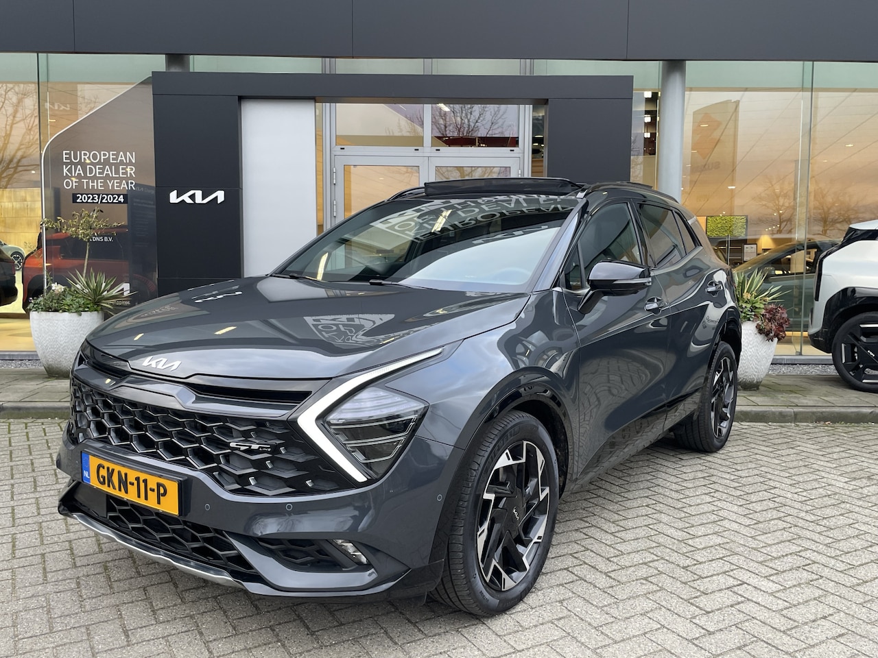 Kia Sportage - 1.6 T-GDi Plug-in Hybrid AWD GT-PlusLine Stoel/stuur verwarming // 360* camera // pano  in - AutoWereld.nl