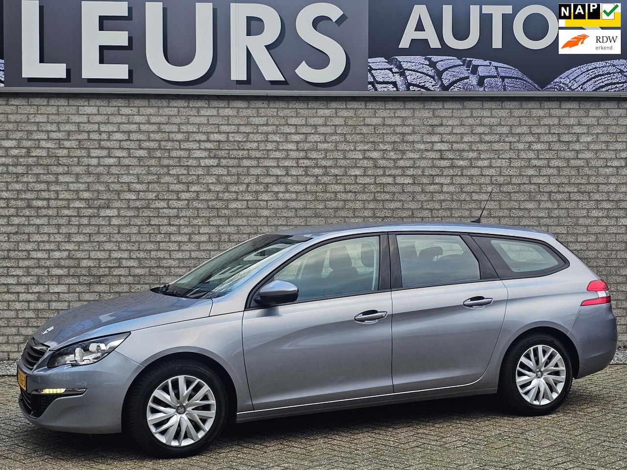 Peugeot 308 SW - 1.2 PureTech Blue Lease Navi/Ecc/Ccr - AutoWereld.nl