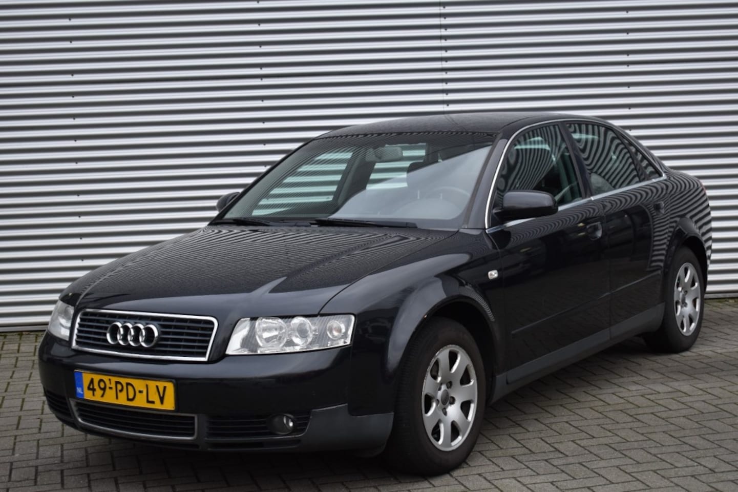 Audi A4 - 2.0 PRO LINE / PDC / V. HAAK / YOUNGTIMER - AutoWereld.nl