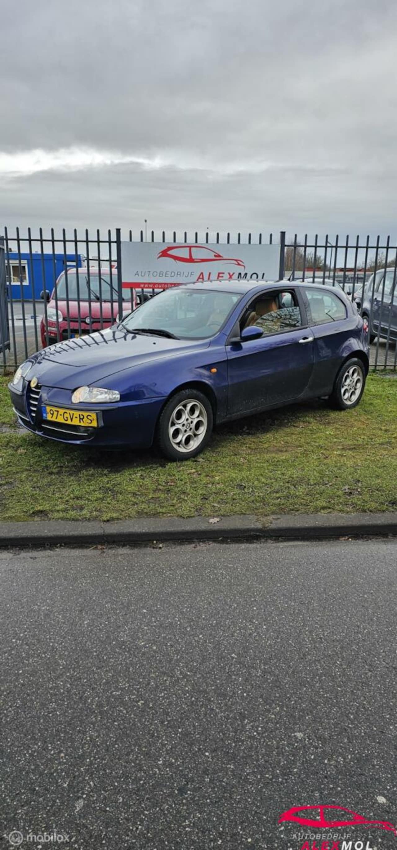 Alfa Romeo 147 - 1.6 T.Spark Distinctive 1.6 T.Spark Distinctive - AutoWereld.nl