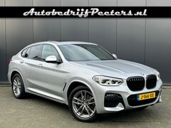 BMW X4 - xDrive20 M Sport P-dak Sfeerlicht HUD LED Camera Carplay NL-auto