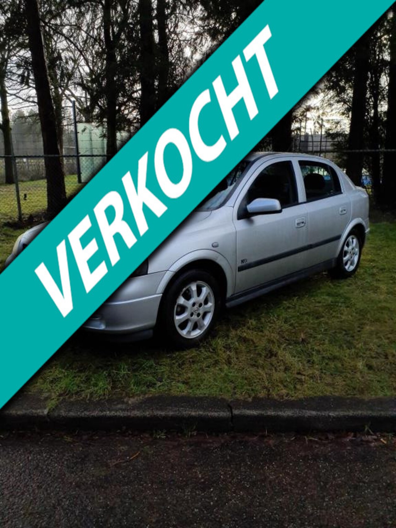 Opel Astra - 1.6 Njoy 5 deurs , airco, nieuwe A.P.K - AutoWereld.nl