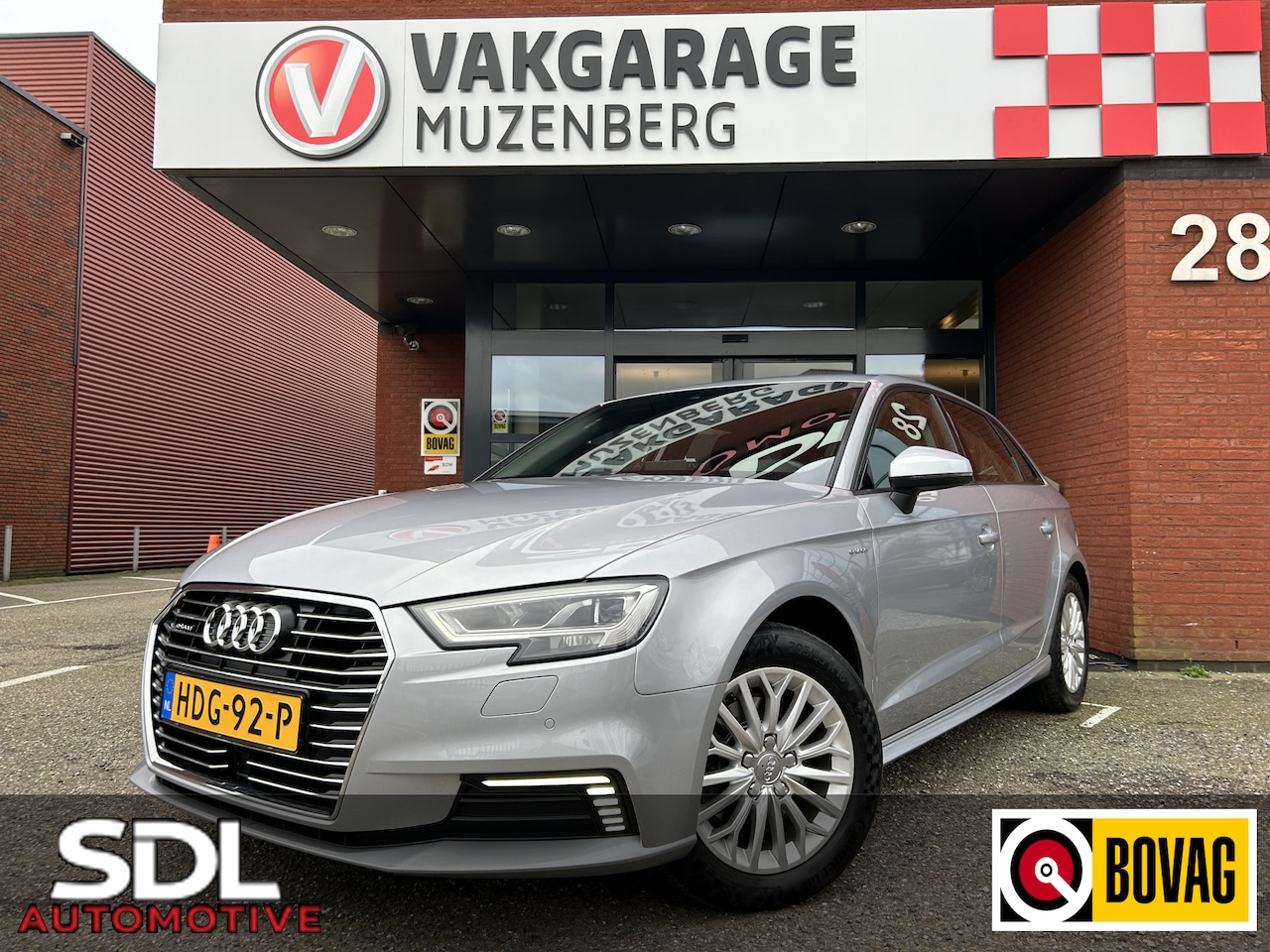 Audi A3 Sportback - 1.4 e-tron Pro Line plus // NAVI // CRUISE // CLIMA // PDC // TREKHAAK // FULL LED - AutoWereld.nl