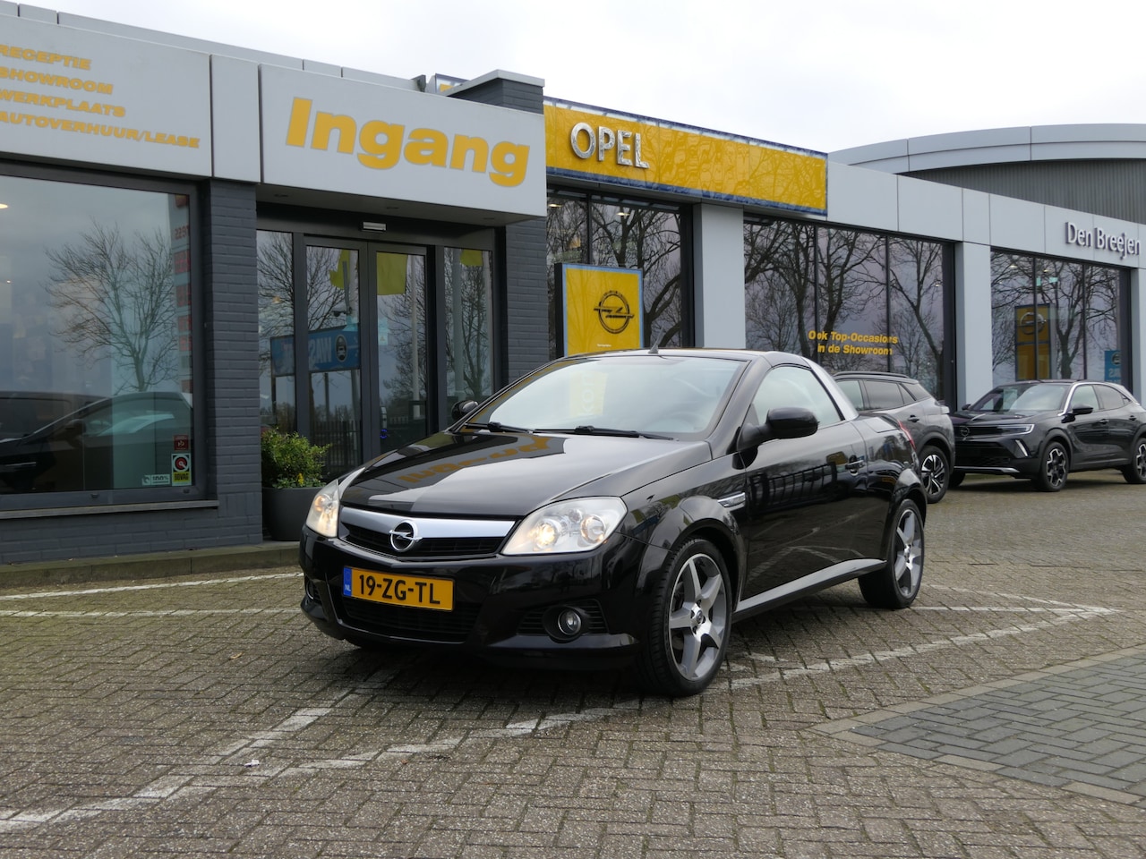 Opel Tigra TwinTop - 1.8 16V 125pk Temptation | Leder | Windscherm | 17'' LMV - AutoWereld.nl