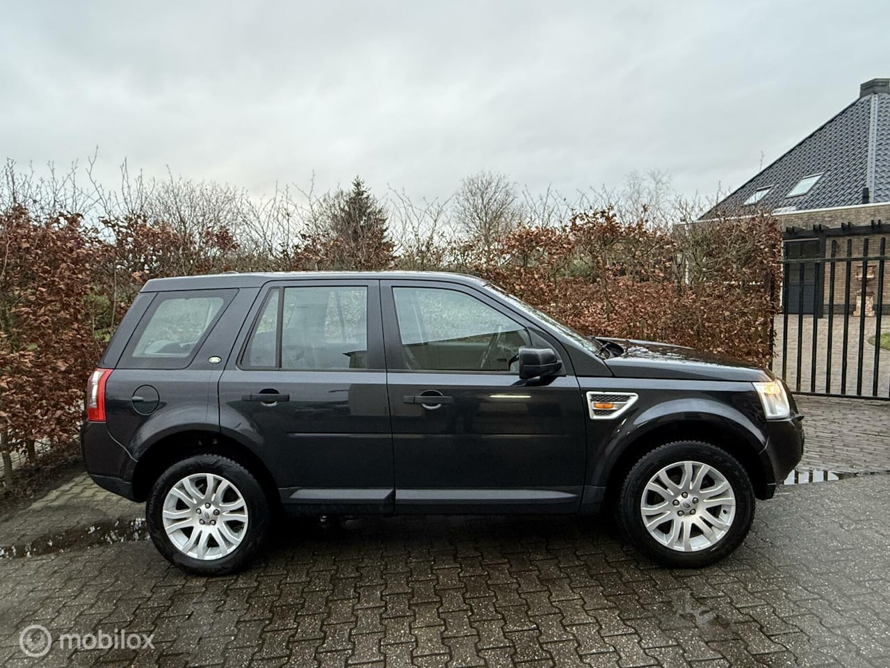 Land Rover Freelander - 2.2 TD4 HSE Leder / Navigatie / Xenon!! - AutoWereld.nl