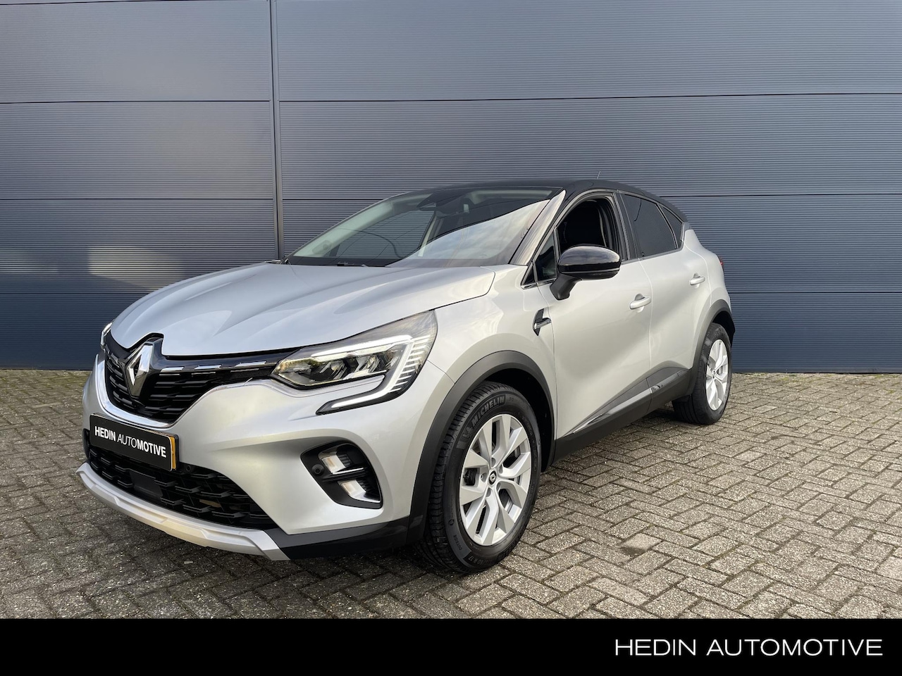 Renault Captur - 1.3 TCe 140 Intens AUTOMAAT, Navi, Camera, Cruise. - AutoWereld.nl