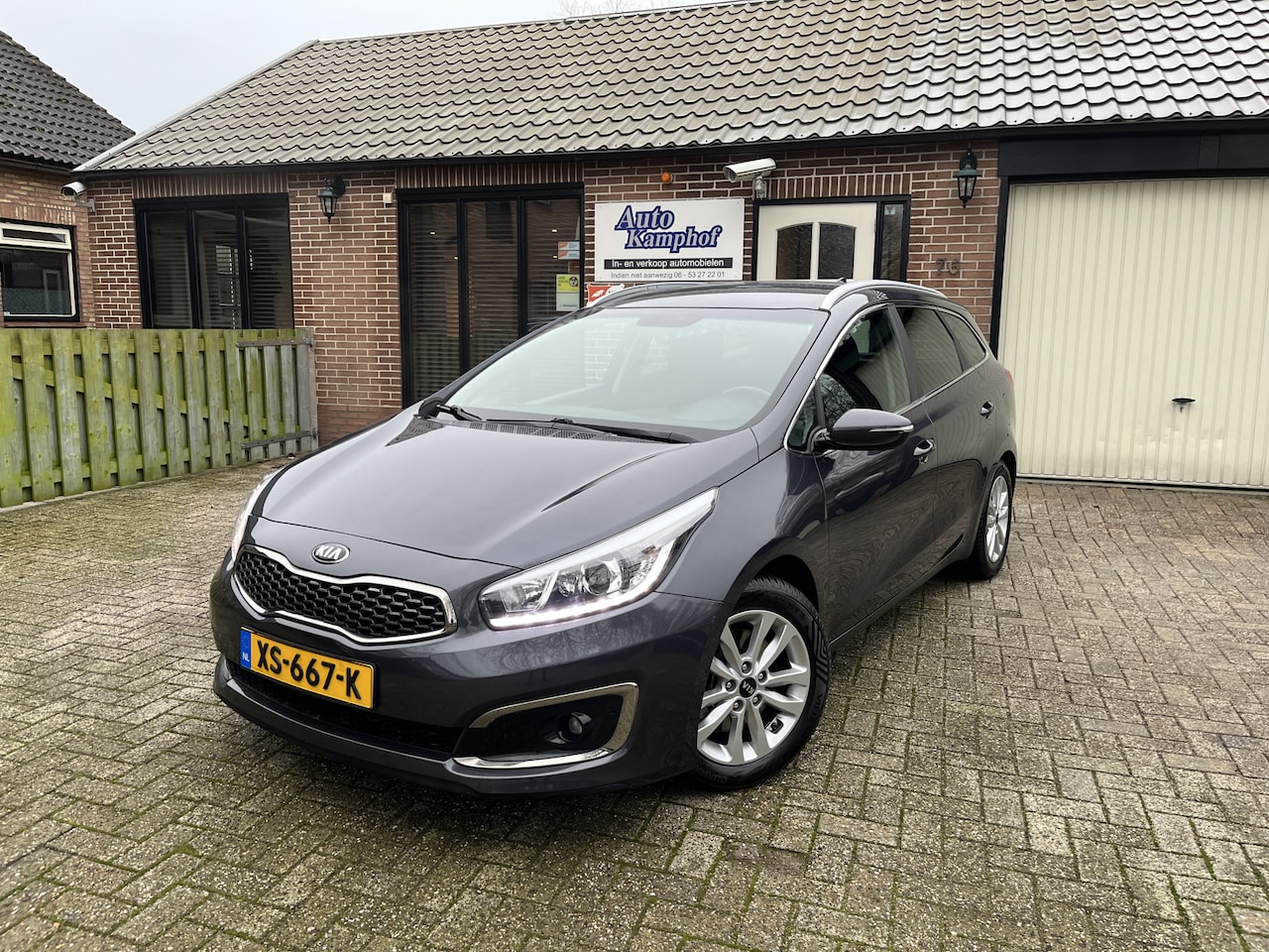 Kia Cee'd Sportswagon - 1.6 GDI Super Pack Navigatie Trekhaak - AutoWereld.nl