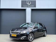 Peugeot 308 - 1.2 Allure / Wit INTERIEUR / Pano / Luxe uitv