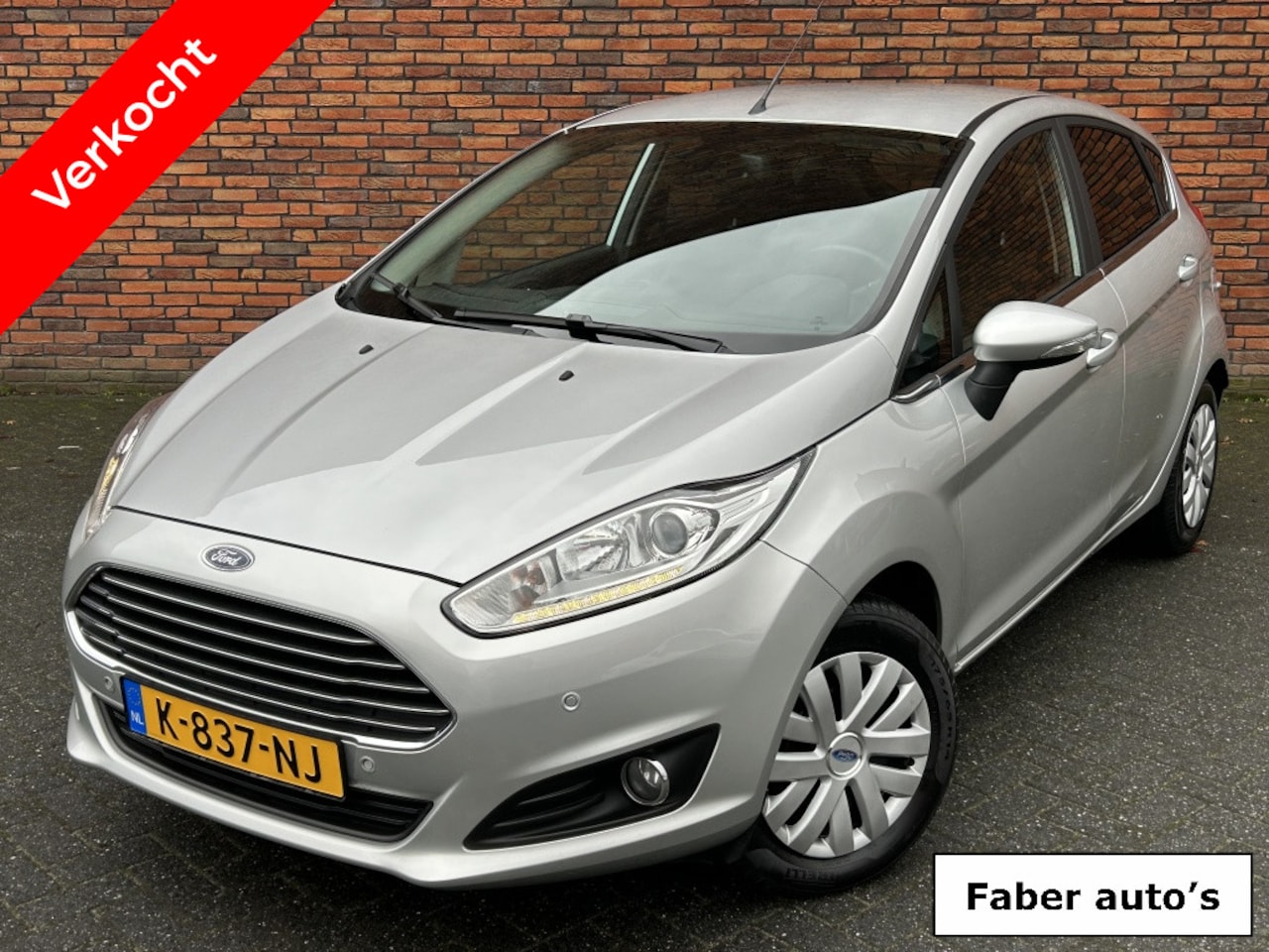 Ford Fiesta - 1.0 EcoB. Titanium / Stoelverw. / PDC - AutoWereld.nl