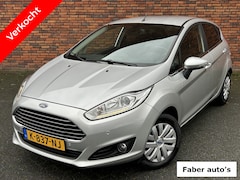 Ford Fiesta - 1.0 EcoB. Titanium / Stoelverw. / PDC