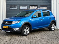 Dacia Sandero Stepway - 0.9 TCe Lauréate AIRCO / NAVI / CRUISE