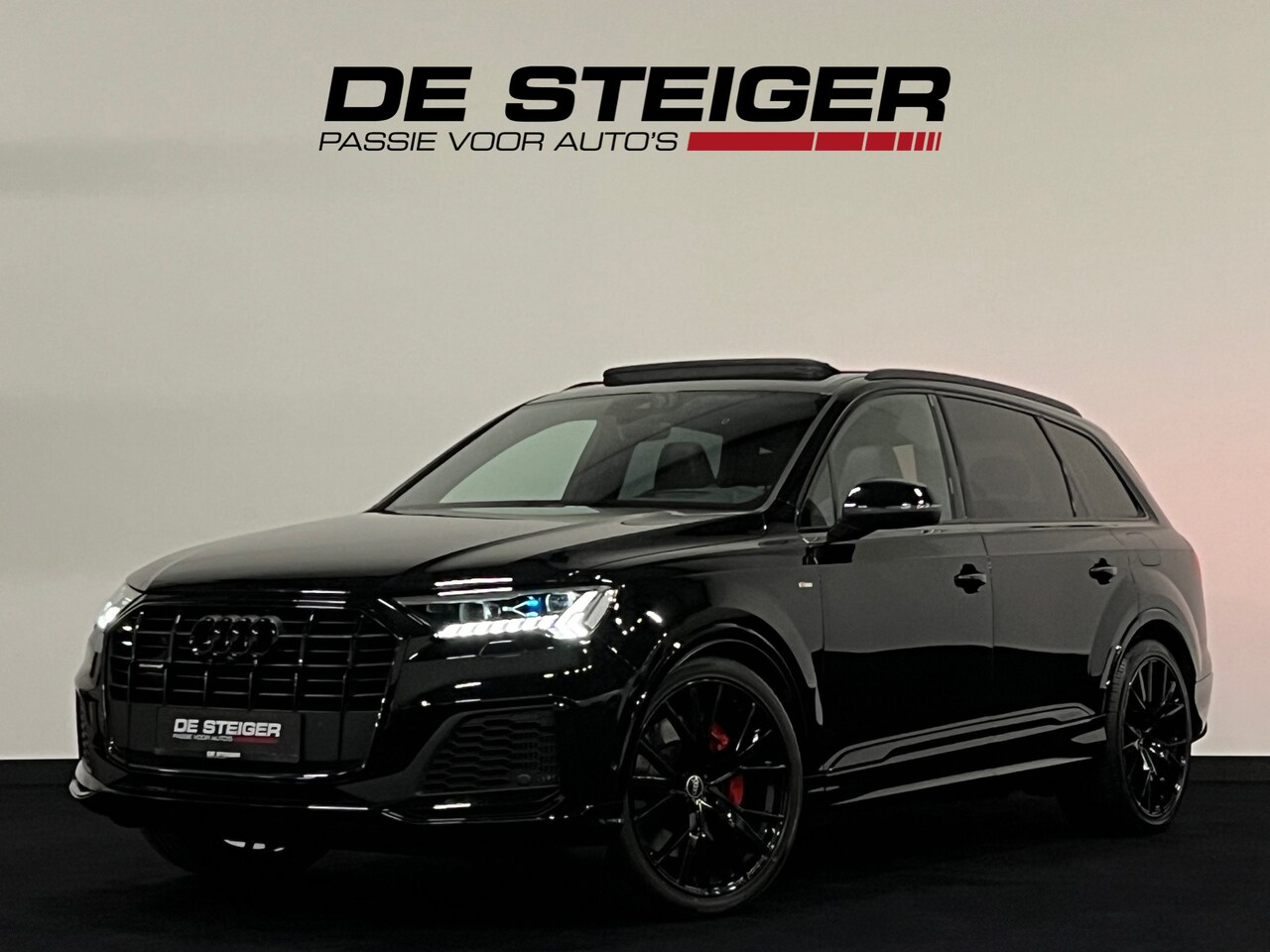 Audi Q7 SQ7 - 55 TFSI e quattro Competition SQ7 RS Seats Pano B&O Luchtvering - AutoWereld.nl