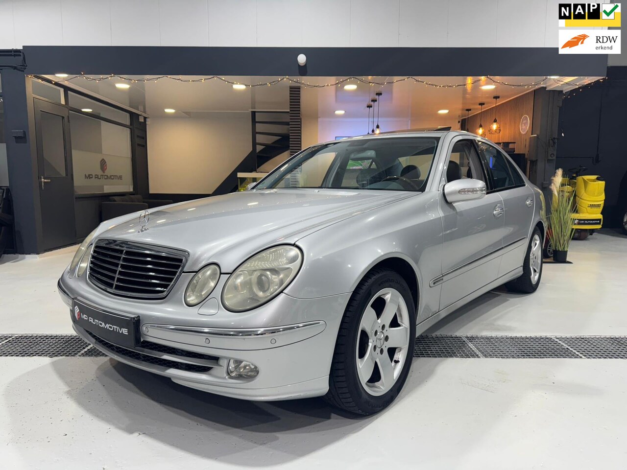 Mercedes-Benz E-klasse - 320 Avantgarde Schuifdak|Cruise|Leder|NAP - AutoWereld.nl