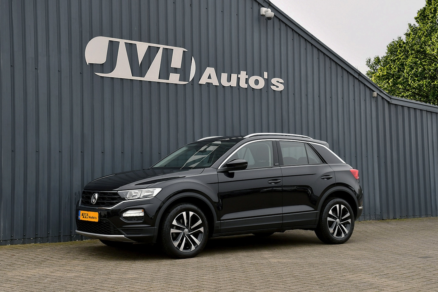 Volkswagen T-Roc - 1.5 TSi 150pk AUT/DSG Style BNS 06-2020 | Navi | AppleCarPlay | Adapt.cc | TH - AutoWereld.nl