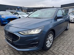 Ford Focus Wagon - 1.0 EcoBoost Connected | Navigatie | Led | 16”