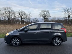 Peugeot 5008 - 1.6 VTi ST 5p