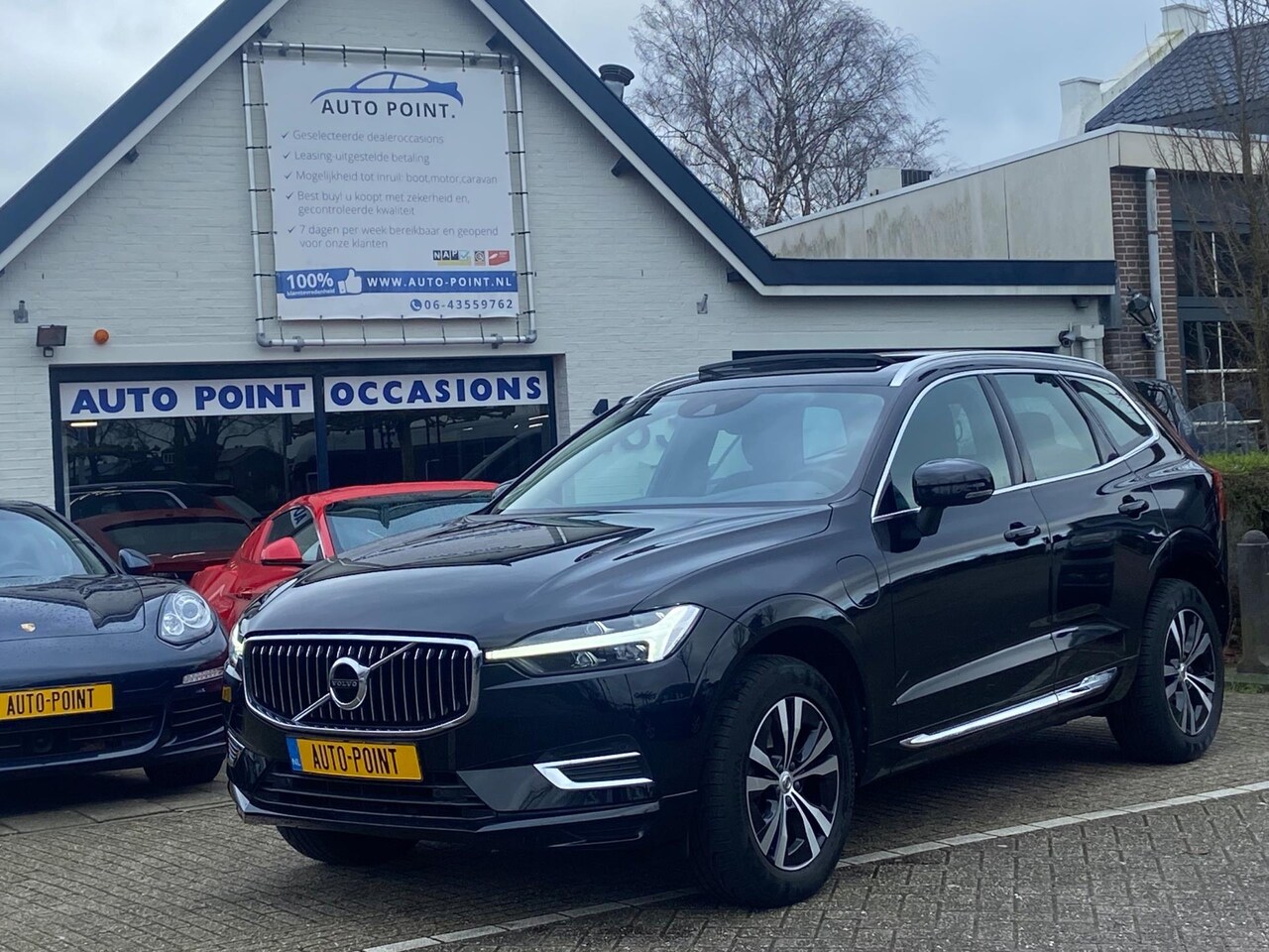 Volvo XC60 - 2.0 T6 253PK/4x4/PANO/CARPLAY/LANE-ASSIST/BTW - AutoWereld.nl