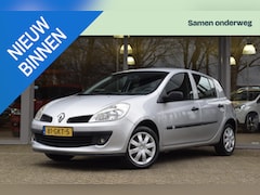 Renault Clio - 1.2-16V Special Line 5d met Airco/Lichtm velgen