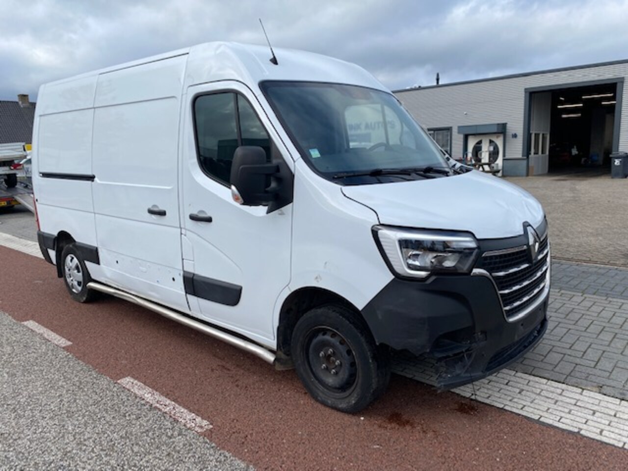 Renault Master - 2.3 dCi 100KW L2H2 AIRCO KLIMA NAVI EURO6 - AutoWereld.nl