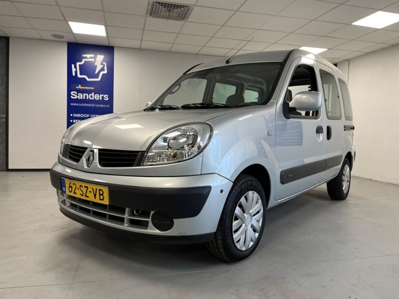 Renault Kangoo - 1.6-16V Helios ROLSTOEL AUTO - AutoWereld.nl