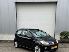 Volkswagen Up! - 1.0 high up! BlueMotion Panoramadak