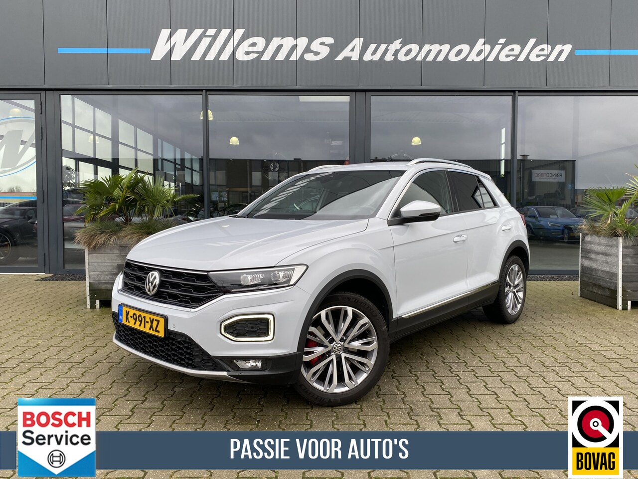 Volkswagen T-Roc - 1.5 TSI Sport Business Stoelverwarming, Camera & Virtual Cockpit - AutoWereld.nl