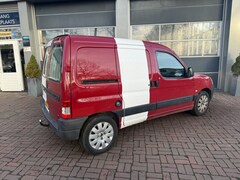 Citroën Berlingo - 1.6 HDI 600 INRUIL KOOPJE Airco, Trekhaak TIK IN DE MOTOR BJ 2008 NU 599,