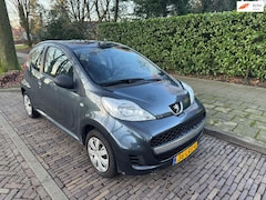 Peugeot 107 - 1.0-12V XR | Rijdt en schakelt prima