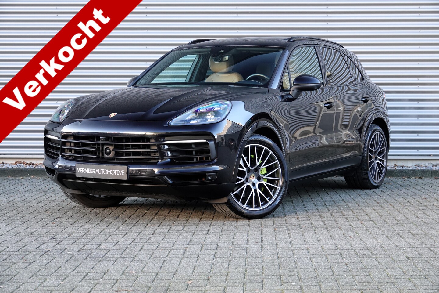 Porsche Cayenne - 3.0 E-Hybrid Sport-Chrono | Pano | Trekhaak | 360 | Ventilatie | Keyless | Bose | - AutoWereld.nl