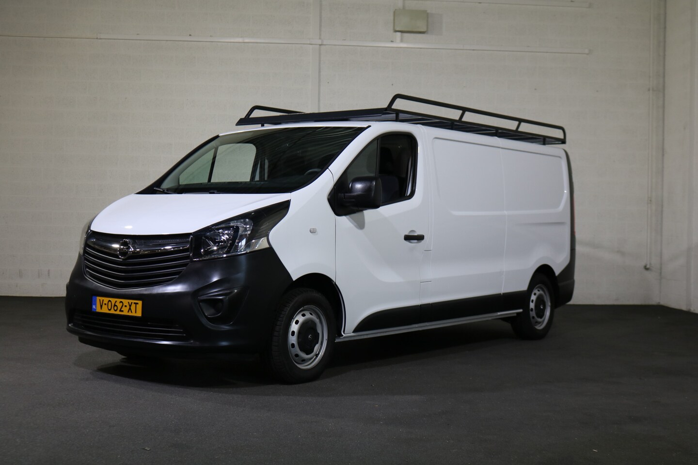 Opel Vivaro - 1.6 CDTI L2 H1 Airco Imperiaal Trekhaak - AutoWereld.nl