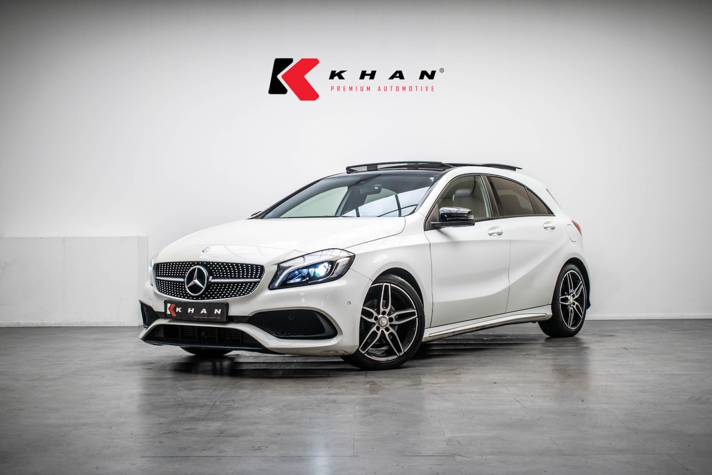 Mercedes-Benz A-klasse - 180 Ambition | Pano| Dodehoek| Camera - AutoWereld.nl