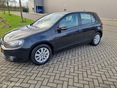 Volkswagen Golf - 1.4 TSI