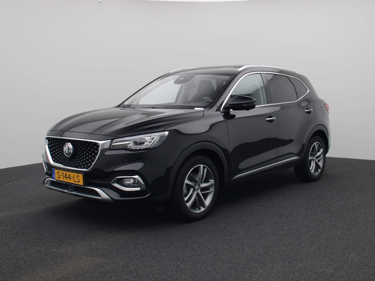 MG EHS - 1.5 TGDI Luxury | Leder | Panoramadak | Led Sfeerlicht | 360 Camera | Adaptive Cruise Cont - AutoWereld.nl