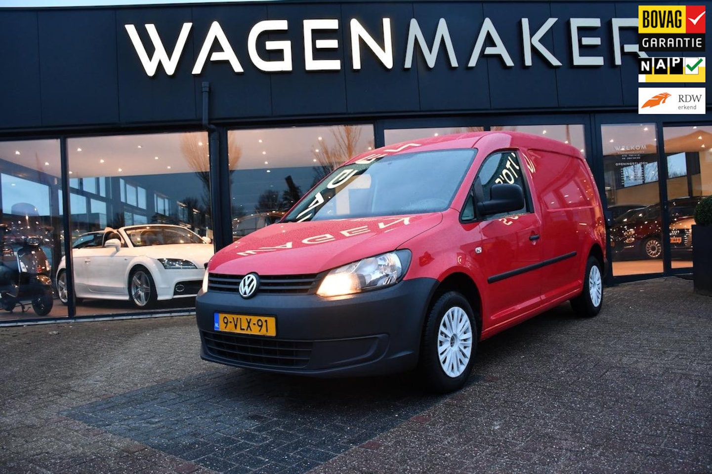 Volkswagen Caddy Maxi - 1.6 TDI BMT Navi|Cruise|VolledigOH - AutoWereld.nl