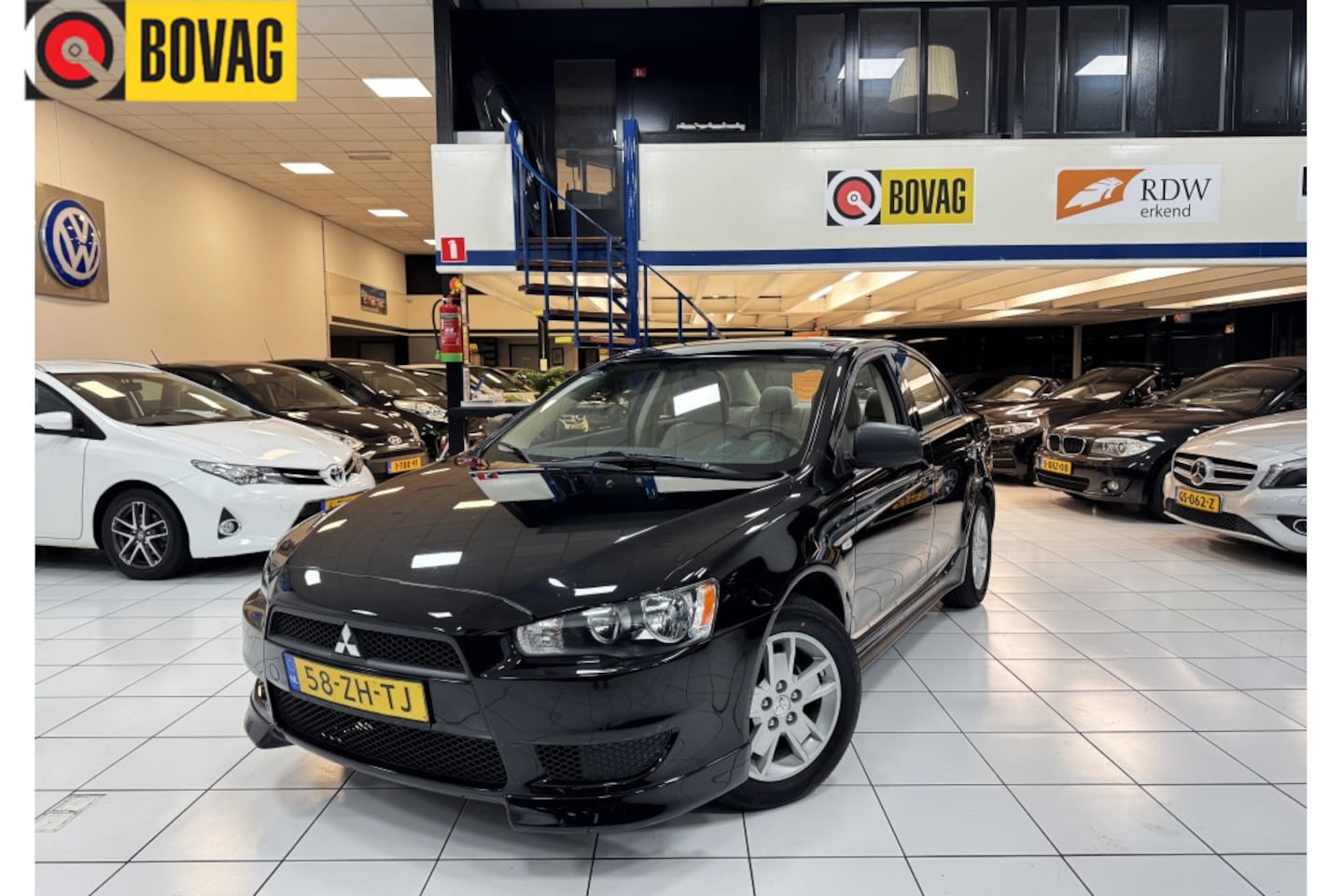 Mitsubishi Lancer Sports Sedan - 1.5 Inform Intro Ed Bovag Garantie - AutoWereld.nl