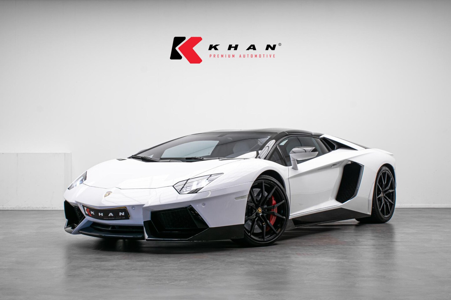 Lamborghini Aventador - 6.5 Roadster V12 |4.5 BTC - AutoWereld.nl