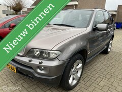 BMW X5 - 4.4i 213.DKM AUT ECC PANO LEDER CRUISE CAMERA TREKHAAK