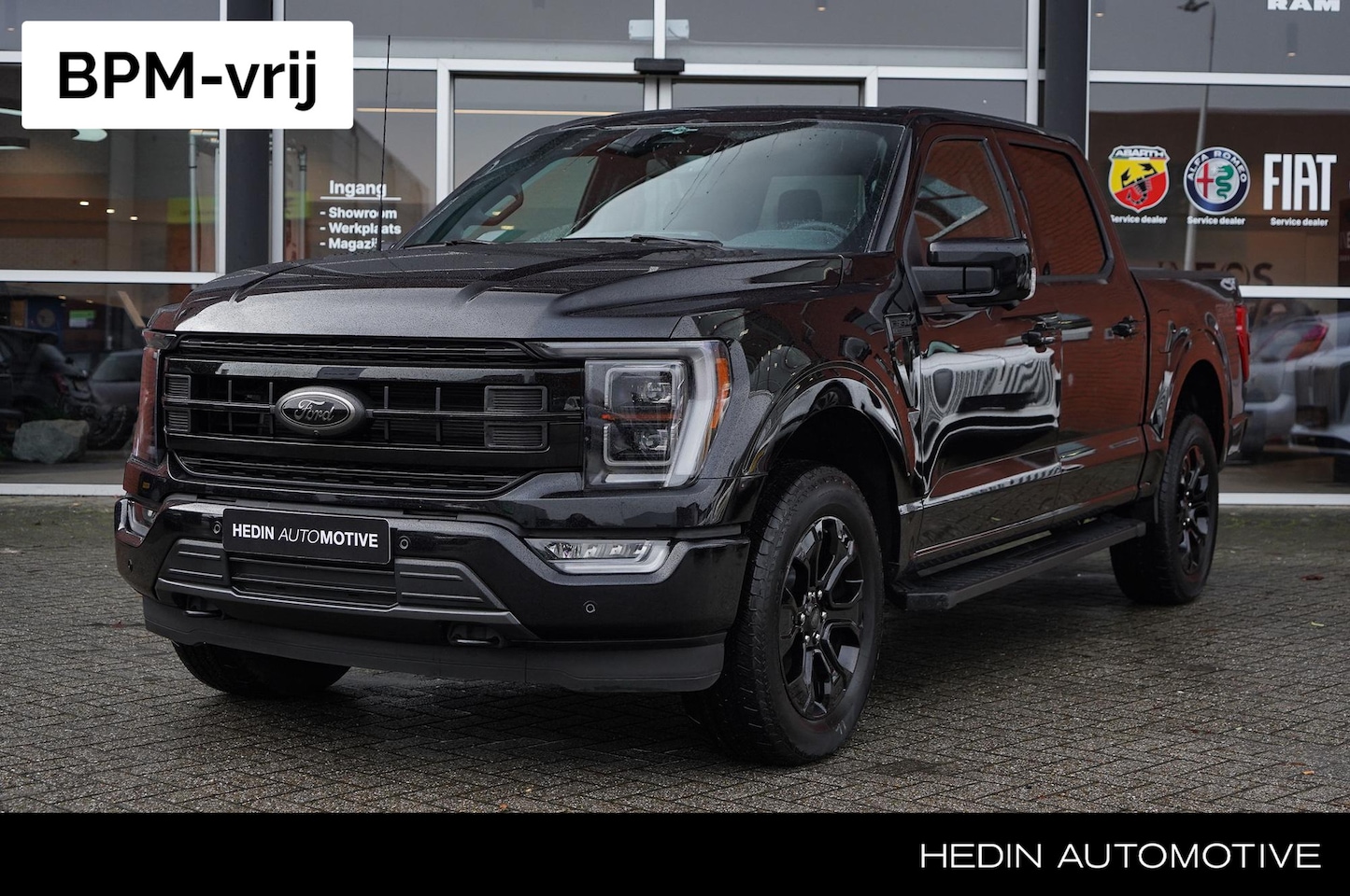 Ford F150 - F-150 LARIAT 5.0 V8 SuperCrew 4x4 FX4 Black Edition | Trekhaak 3.500KG | Digitale Teller | - AutoWereld.nl